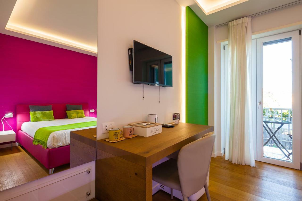 A Suites Sorrento Exteriör bild
